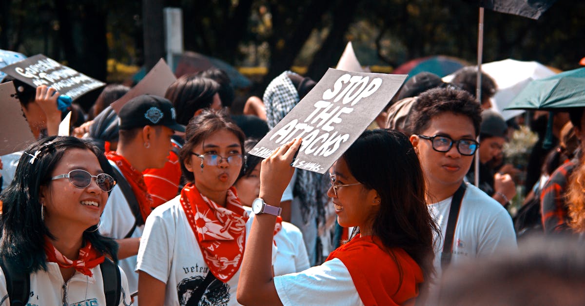 découvrez tout ce qu'il faut savoir sur la sensibilisation aux sectes, leurs mécanismes, et comment se protéger efficacement.