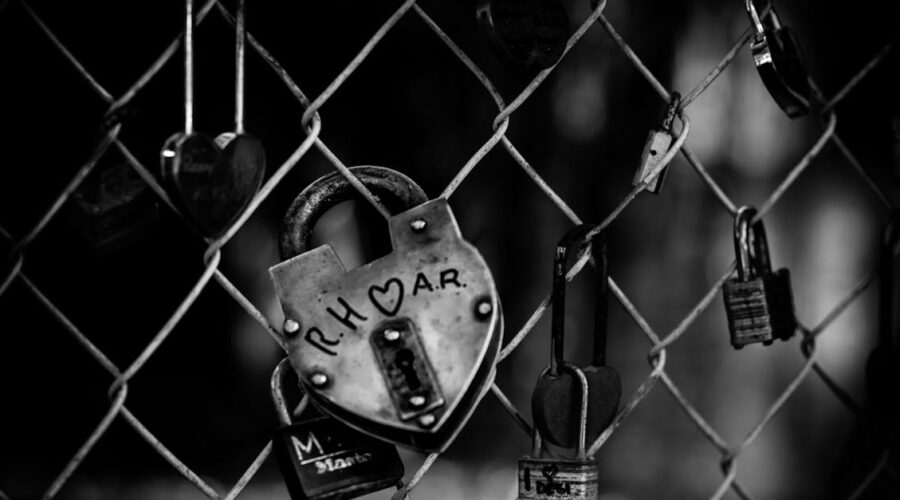 5 signes révélateurs d’un cœur sombre à ne surtout pas négliger