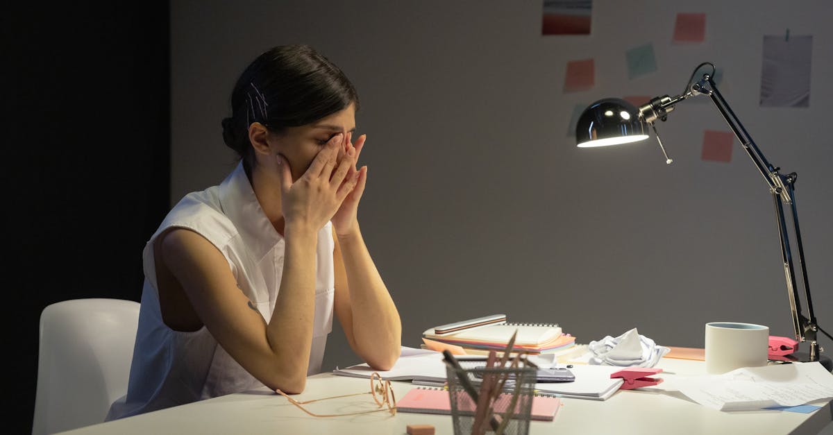 découvrez le phénomène de la fatigue des donateurs, ses causes, ses impacts sur les organismes caritatifs, et comment mobiliser efficacement votre communauté pour soutenir vos campagnes de collecte de fonds.