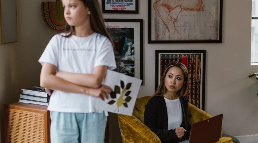 Comprendre pourquoi les enfants d’aujourd’hui peinent à se connecter émotionnellement pour apprendre à l’école