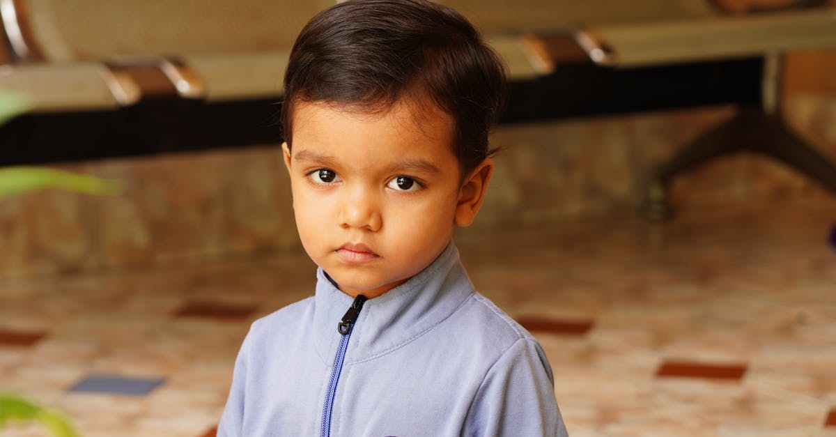 explorez comment l'intelligence émotionnelle influence notre tendance à la vengeance et découvrez des stratégies pour gérer les émotions de manière constructive.