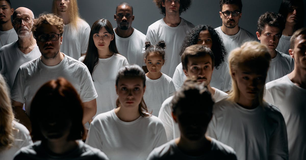 découvrez tout sur le trouble dissociatif de l'identité, ses symptômes, causes et traitements pour mieux comprendre la personnalité multiple.