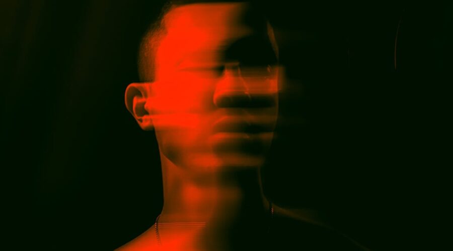 27 indicateurs méconnus de la violence psychologique à reconnaître