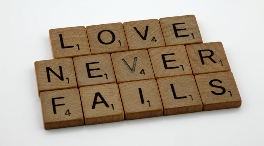 Les véritables maîtres ne transmettent pas la vérité, ils l&rsquo;incarnent au quotidien.