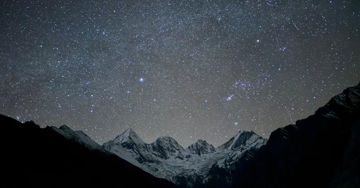 découvrez les signaux de l'univers et laissez-vous guider par les messages mystérieux qui révèlent les secrets du cosmos.