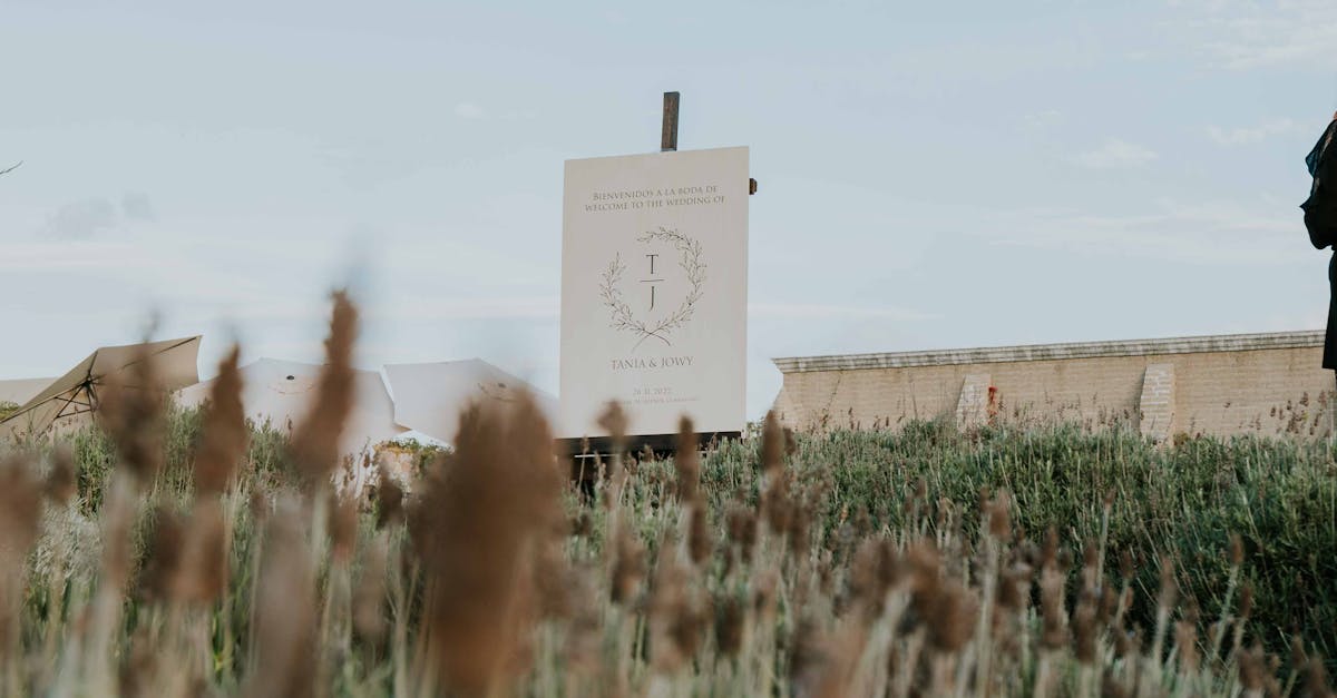 découvrez les signes qui montrent qu'un partenaire est véritablement amoureux et engagé dans votre relation.