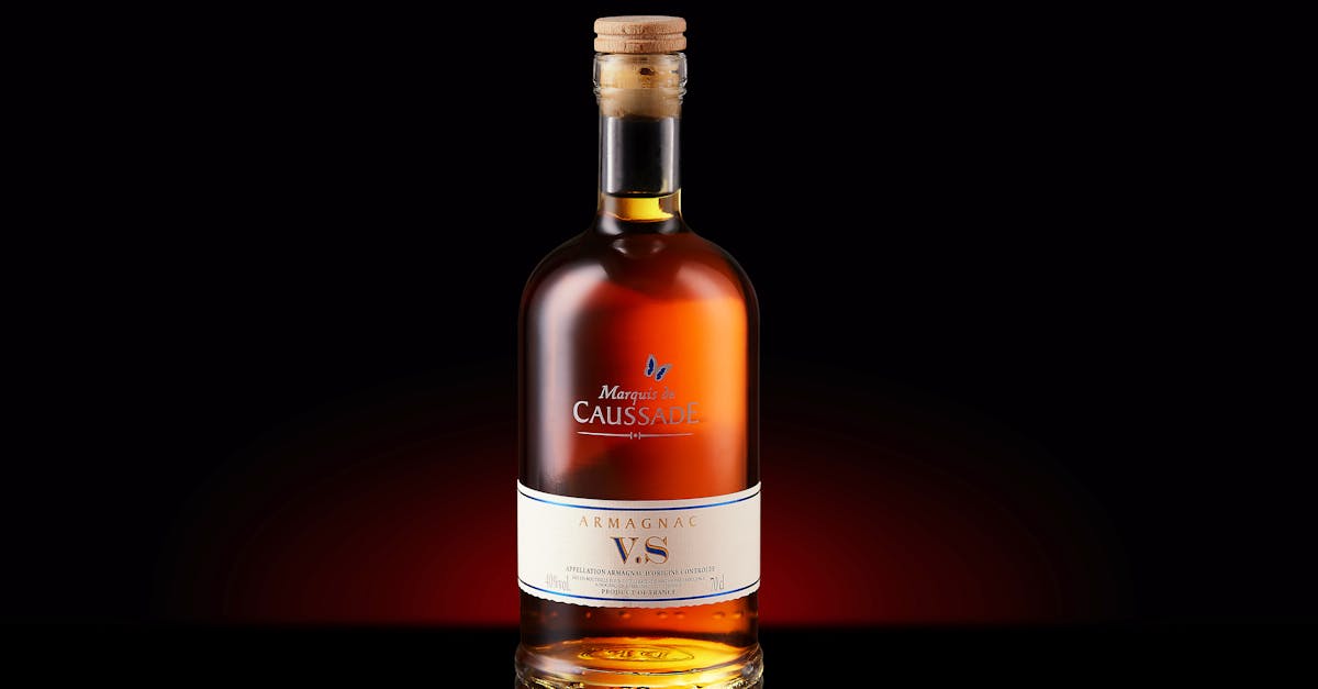 découvrez les différences clés entre sociopathes et psychopathes, leurs comportements, causes et impacts sur la société dans cette analyse approfondie.