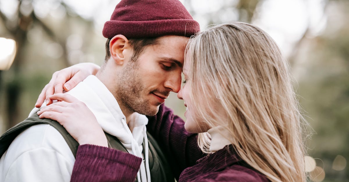 découvrez le concept de l'âme sœur, cette personne unique qui complète parfaitement votre vie et votre cœur.